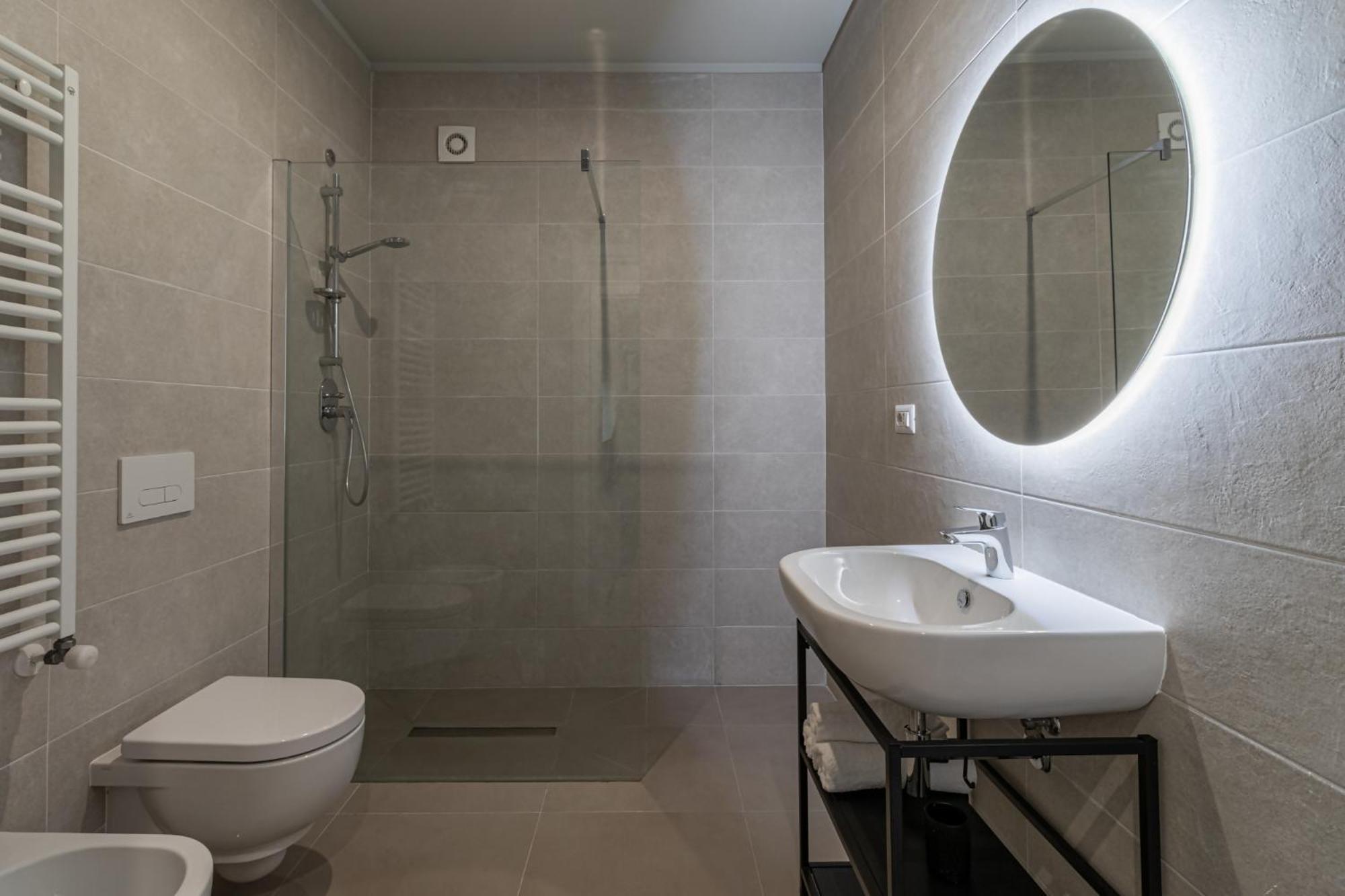 Free Parking Sweet Rhome Luxury Ac Apartment